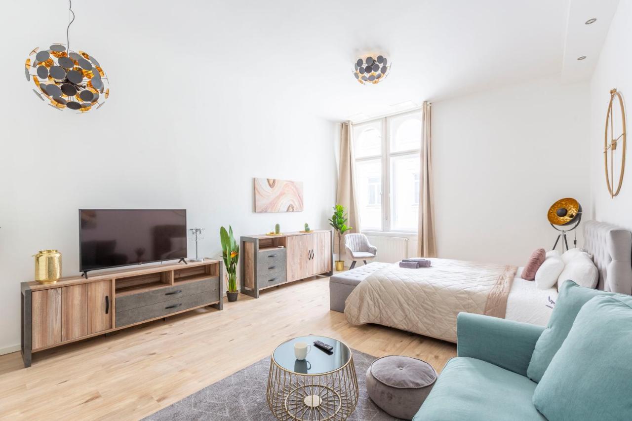 Exclusive Central Apartment Next To The Fashion Street Budapest Bagian luar foto