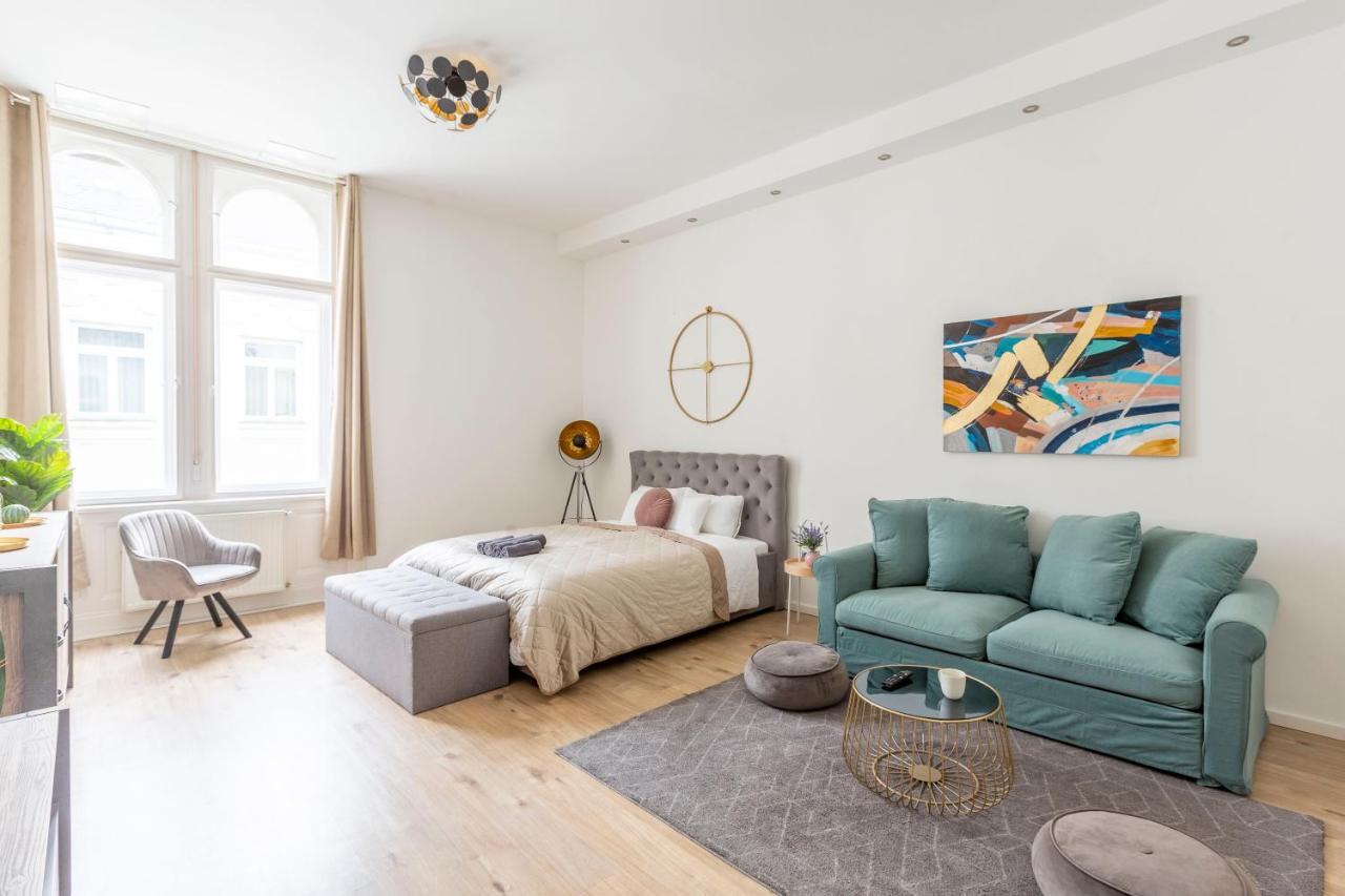 Exclusive Central Apartment Next To The Fashion Street Budapest Bagian luar foto