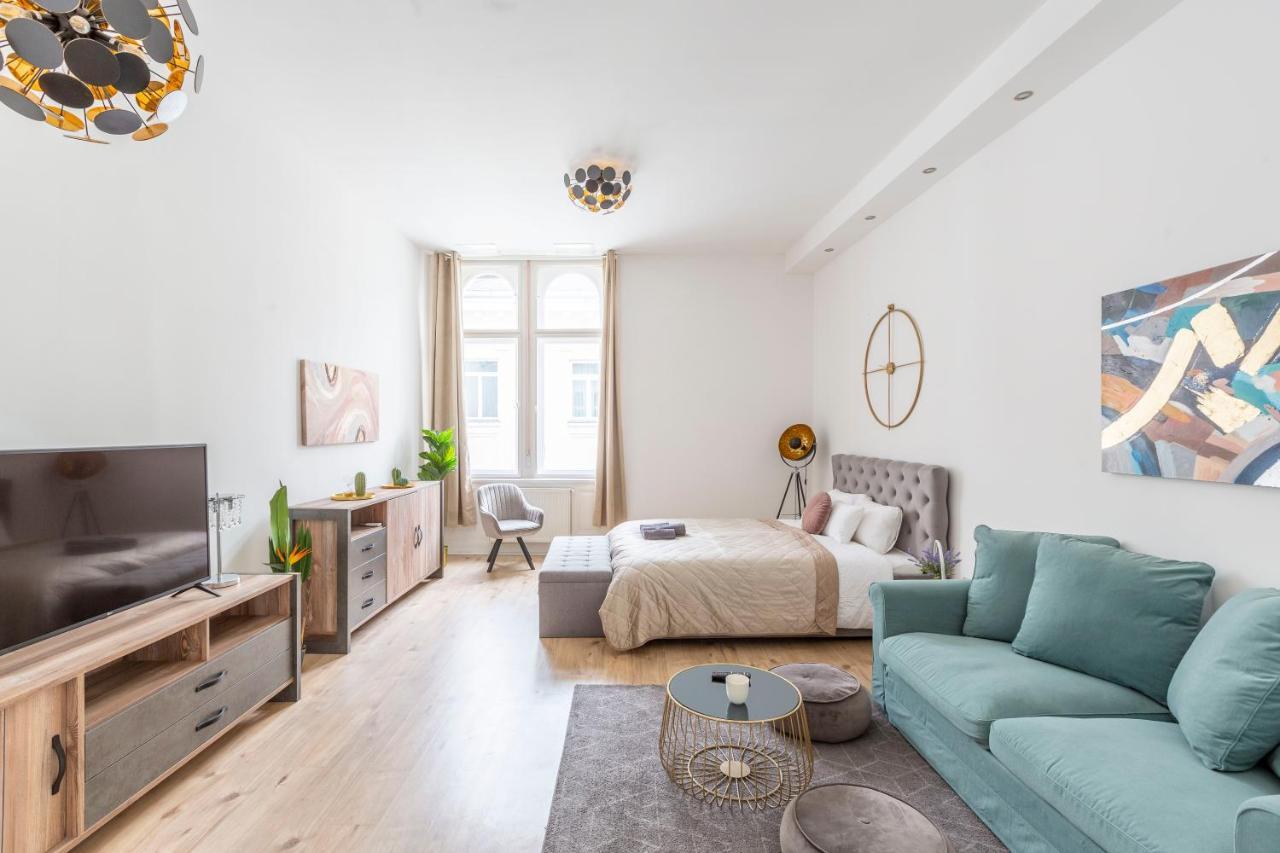 Exclusive Central Apartment Next To The Fashion Street Budapest Bagian luar foto