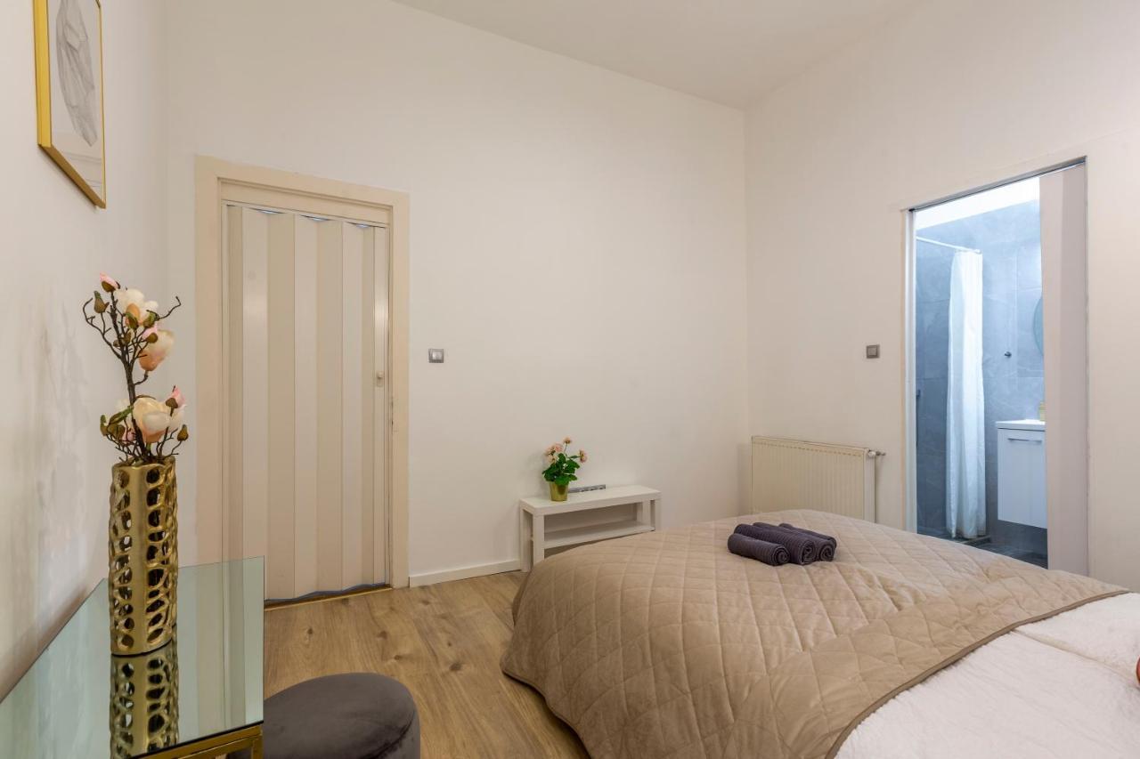 Exclusive Central Apartment Next To The Fashion Street Budapest Bagian luar foto